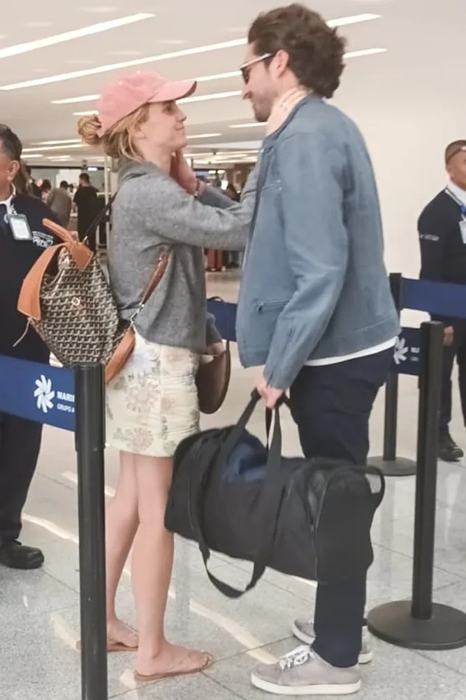 هل دخلت إيما واتسون في علاقة عاطفية جديدة؟