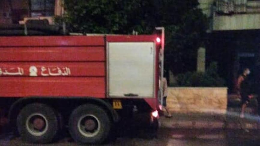 حريق داخل غرفة للتغذية بالطاقة الكهربائية.. وإخلاء سكان المبنى