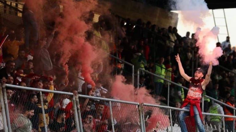 إشكال جماهيري يعطّل قمة الأنصار والنجمة