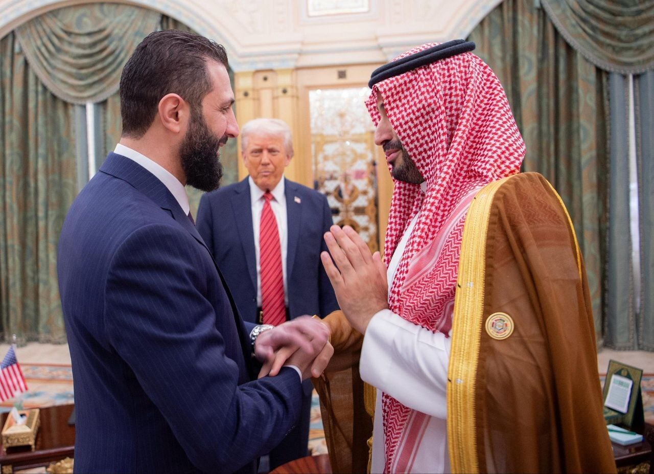 الصّور الأولى للقاء ترامب والشرع في الرياض