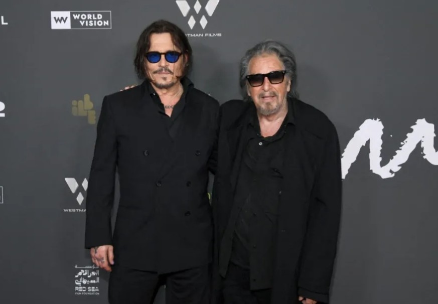 جوني ديب يتوجه بالشكر لنجوم فيلم "مودي - ثلاثة أيام على جناح الجنون" بعد عرضه الأول في أميركا