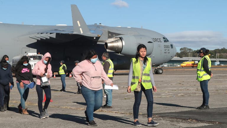 Mexican Foreign Minister: Mexico ready to work with US to receive its deported citizens