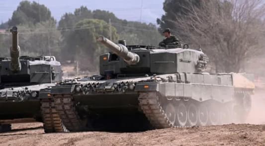 Ukraine troops wrap up Leopard tank training in Spain