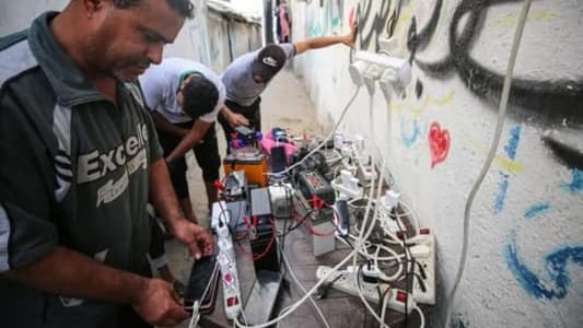 Palestinian Ministry of Communications: Internet services are back in work in central and southern areas of the Gaza Strip