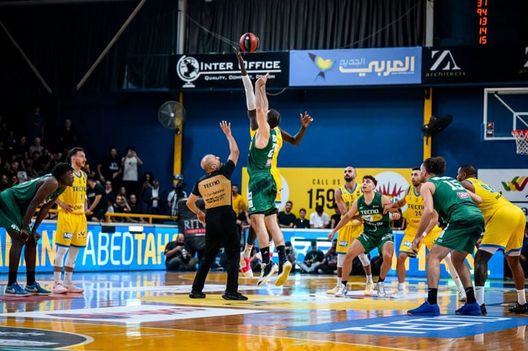 الرياضي يفوز على الحكمة بنتيجة 86-81 ويتقدم 1-0 في السلسلة النهائية من "ديكاتلون" بطولة لبنان لكرة السلة