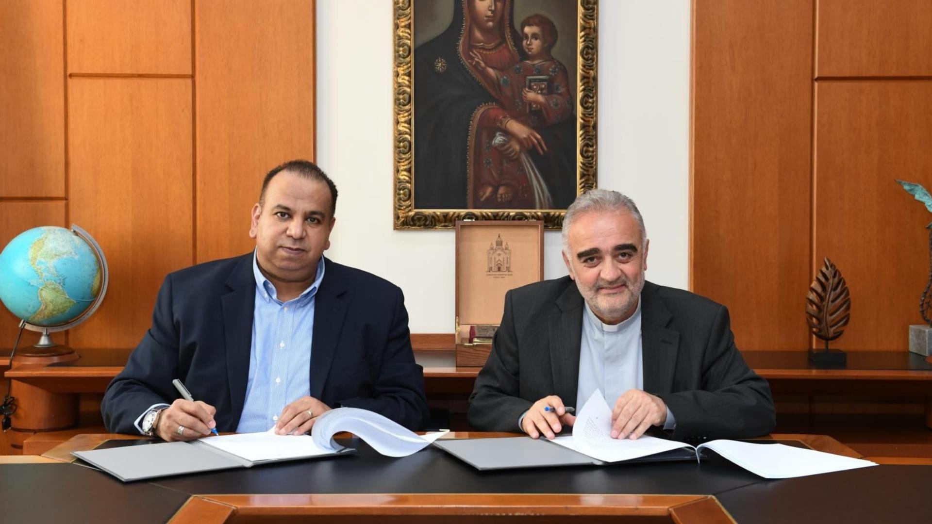 توقيع مذكرة تفاهم بين معهد إدارة المشاريع وجامعة سيّدة اللويزة