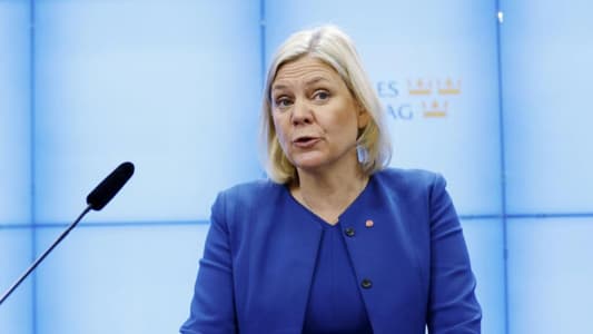 Swedish finance minister given more time to try to form new government