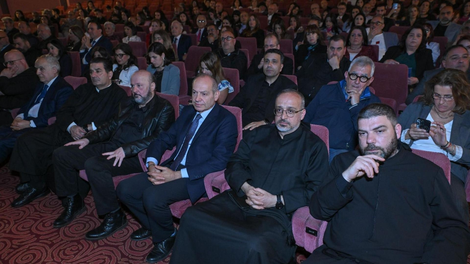 جامعة الروح القدس – الكسليك تكرّم ريمون جبارة وتعيد إحياء مسرحية "شربل" على مسرح كازينو لبنان