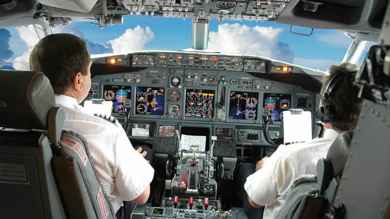 مساعد ذكي للطيارين