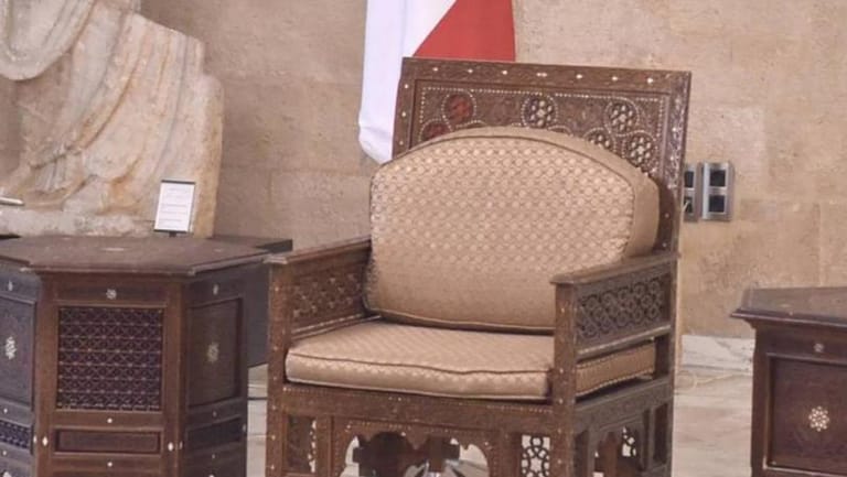 المتحكّم بالسلطة مرتاح: لا رئاسة ولا حرب