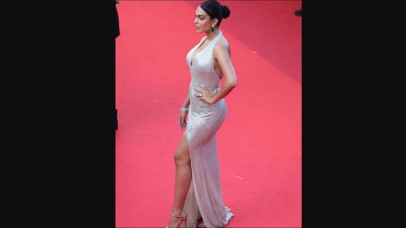 بالصور: كيف أطلّت جورجينا رودريغيز على السجادة الحمراء في "كان السينمائي"؟