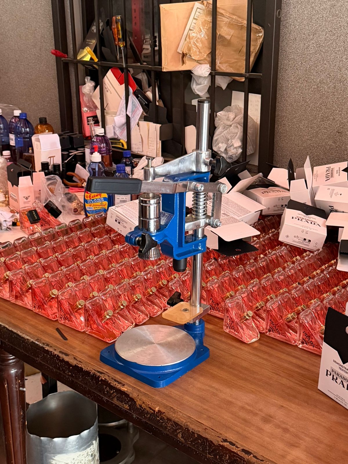 بالصّور: في لبنان... فسادٌ برائحة العطر!