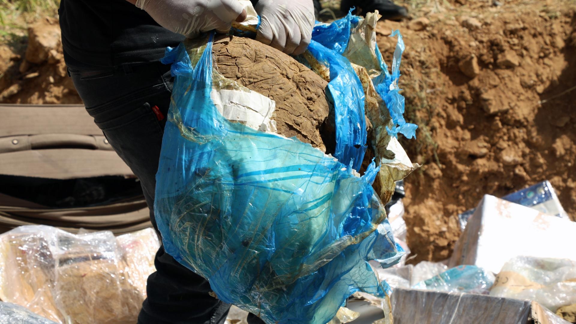 بالصّور: كميّات كبيرة من المخدّرات في جبل لبنان!