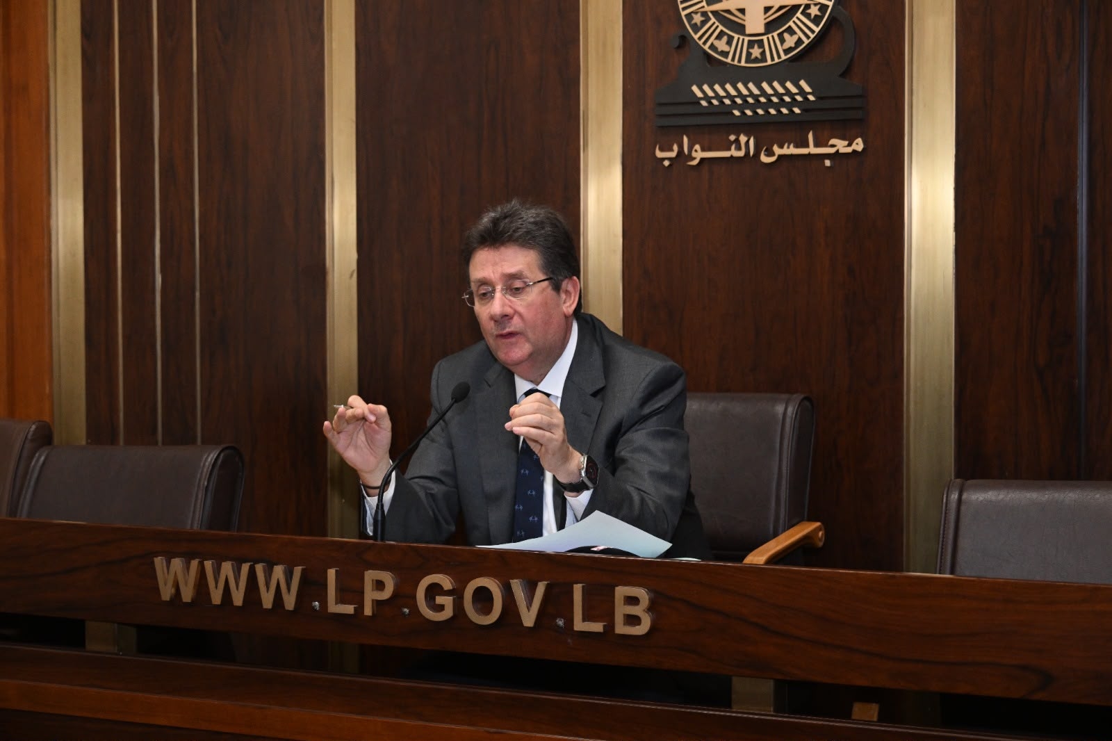 كنعان: الحكومة تعيد صياغة "الفجوة" و"مطلبنا صيغة تعيد الودائع لا تشطبها"