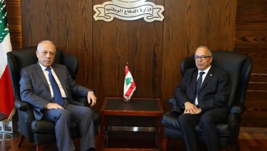 Defense Minister meets new Algerian Ambassador, broaches bilateral relations