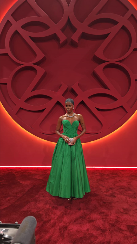 جيلبير حداد... مصمّم الحفلات الذي أضفى سحرًا على عرض إيلي صعب في الرياض