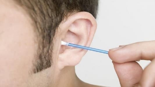 ما أسباب نغزات الأذن؟