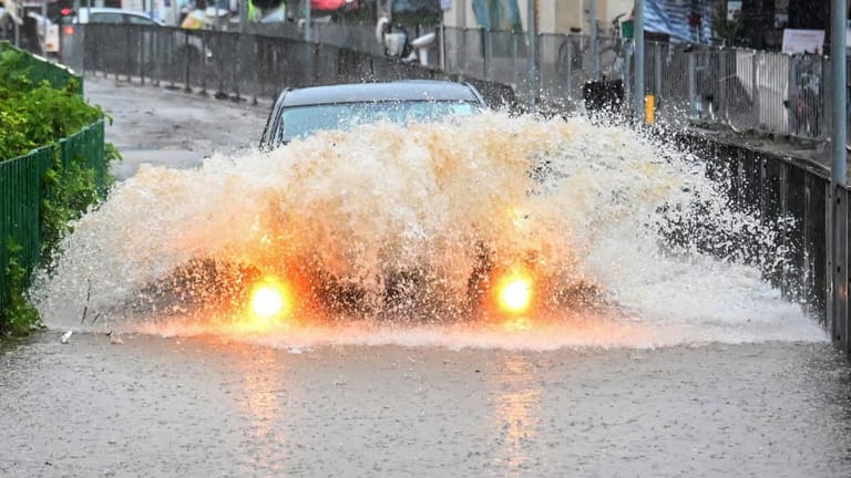 طقسٌ مُمطر يُرافق زيارة البابا... هل تغرق الطّرقات؟