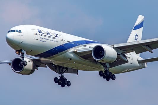 Israel suspends commercial flights to Paphos in Cyprus