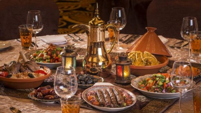 بالصّور: الرئيس ضيفٌ على مائدة إفطار مواطن