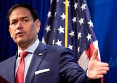 كيف علّق وزير الخارجية الأميركية على المحادثات بين لبنان وإسرائيل؟