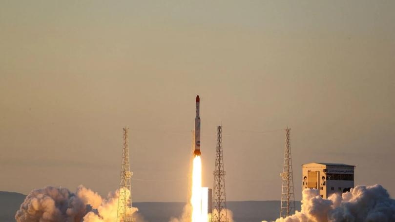 France says Iran's space launch "regrettable" amid nuclear deal talks