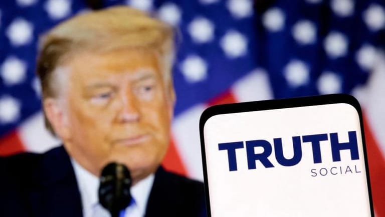 Google approves Trump's Truth Social for Play Store