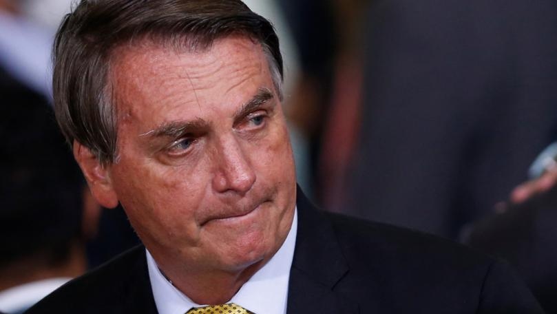 The Independent: Brazil president Bolsonaro taken to hospital with ‘abdominal pains’