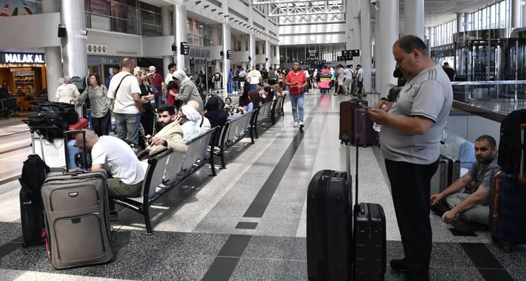 الحرب تربك مطارات المنطقة... بيروت الأقل تأثراً وسوريا الأكثر خطراً