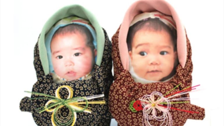 New Japanese Parents Are Sending Bags of Rice for Relatives to Hug Instead of Babies