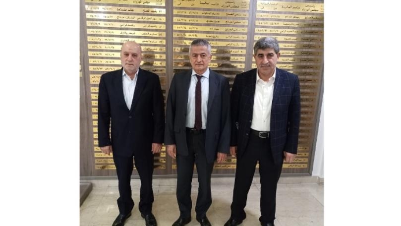 Finance Minister discusses with Cherri, Tleis Civil Defense volunteers’ rights