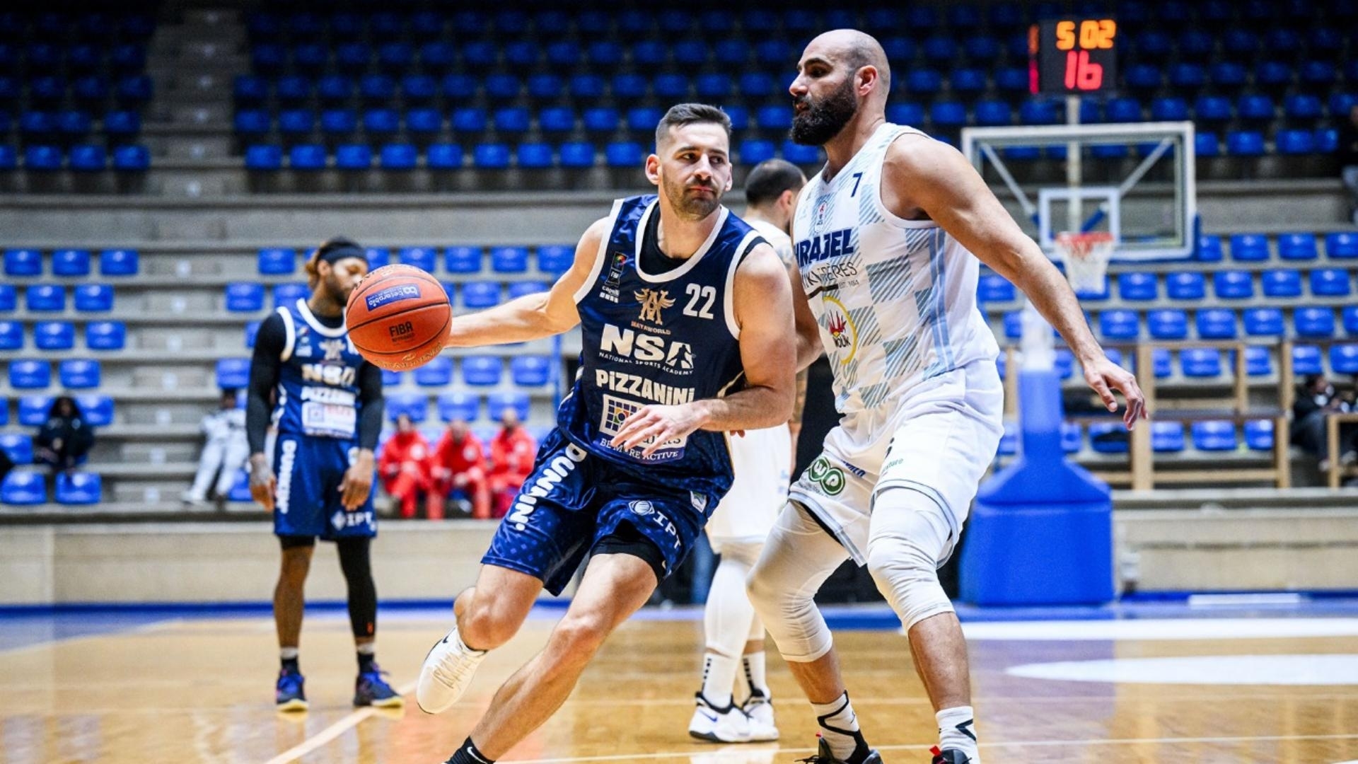 Stay tuned for the match between Tadamon Hrajel and NSA as part of the 10th–11th place ranking in the Decathlon Lebanese Basketball Championship, live at 4:45 pm on MTV