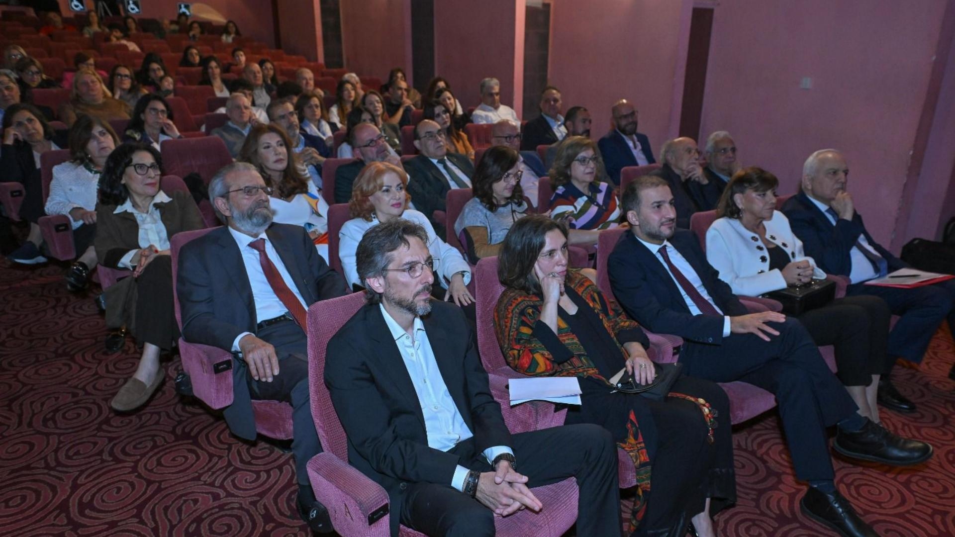 جامعة الروح القدس – الكسليك تكرّم ريمون جبارة وتعيد إحياء مسرحية "شربل" على مسرح كازينو لبنان