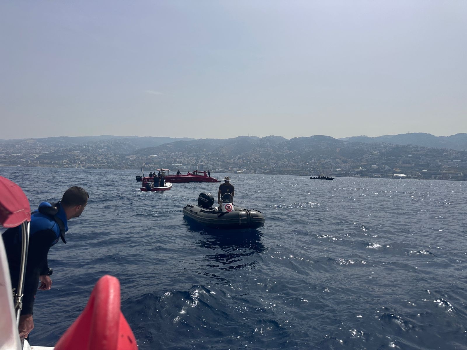 بالصّور: عمليات بحث عن مواطن فقد مقابل شاطئ حالات