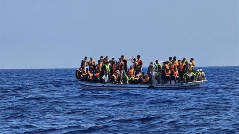 مراكب الموت مستمرّة... و"ضائعون" في ليبيا!