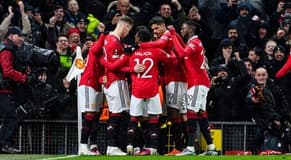Battle to buy Man United Heats Up as Qatar Banker, British Billionaire Prepare Fresh Bids