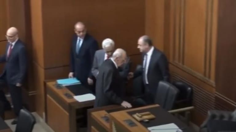 بدء الجلسة العاشرة لمجلس النواب لانتخاب رئيس للجمهورية