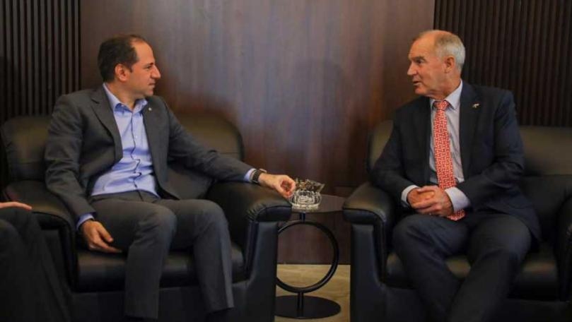 سامي الجميل بحث في التطوّرات مع سفير أستراليا