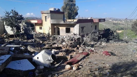 An Israeli airstrike targeted the outskirts of the town of Mansouri in the Tyre District