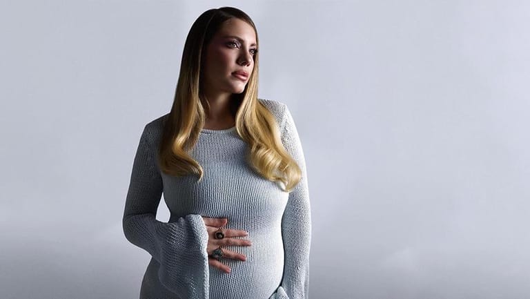 إيدا إيجي تستقبل طفلتها الأولى