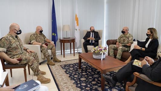 Army Commander visits Cyprus, meets Cypriot counterpart and Defense Minister