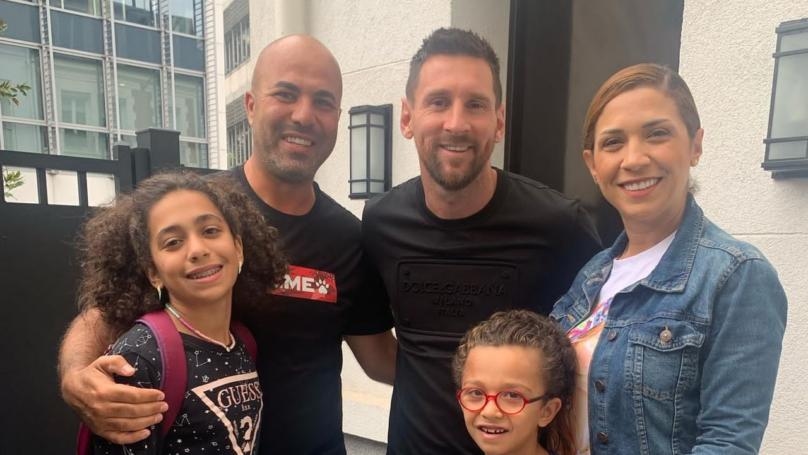 بالصّور: صبحي قبلاوي في ضيافة ليونيل ميسي