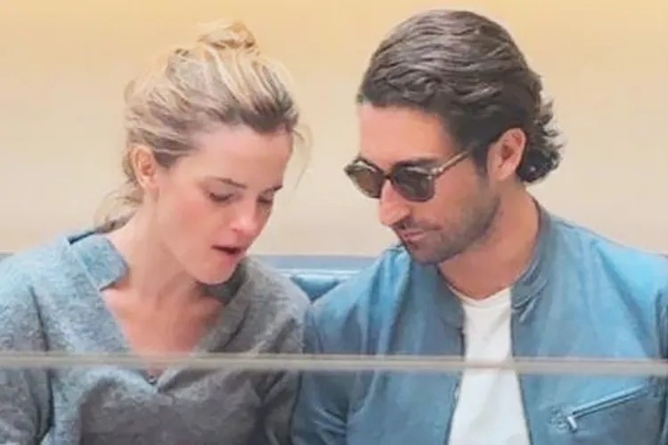 هل دخلت إيما واتسون في علاقة عاطفية جديدة؟