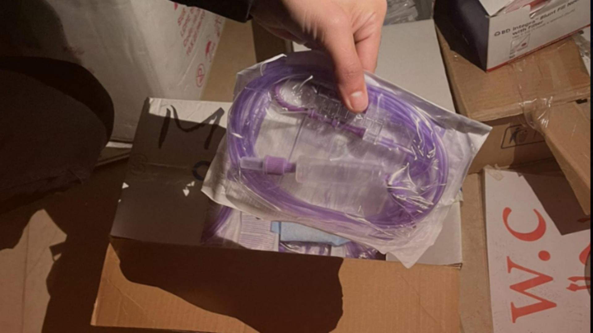 أدوية مهرّبة ومنتهية الصلاحية في مستوصف غير شرعي!