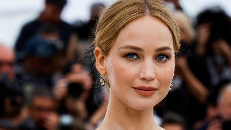 جينيفر لورانس ترحب بمولودها الثاني