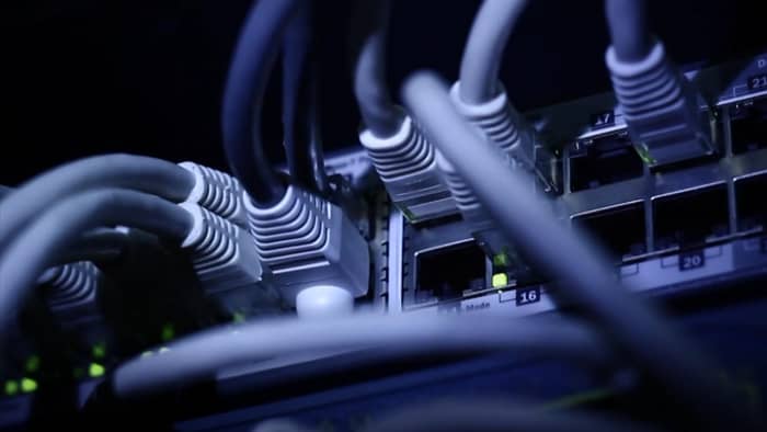 الحرب تُهدّد الانترنت... فهل ينقطع عن العالم؟