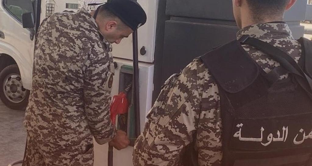 محروقات مغشوشة... وأمن الدولة تقفل المحطة المخالفة بالشمع الأحمر