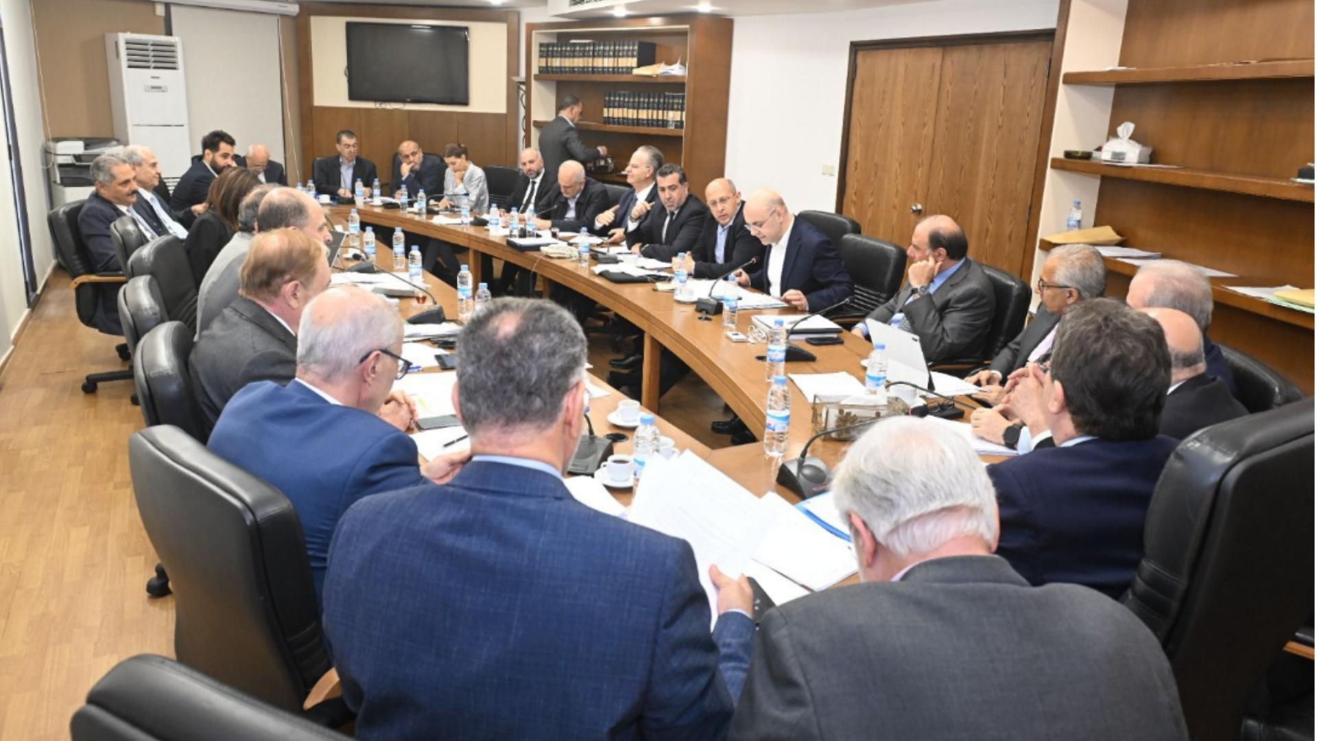 فرعية المال والموازنة: نكرر مطالبة الحكومة بقانون الانتظام المالي
