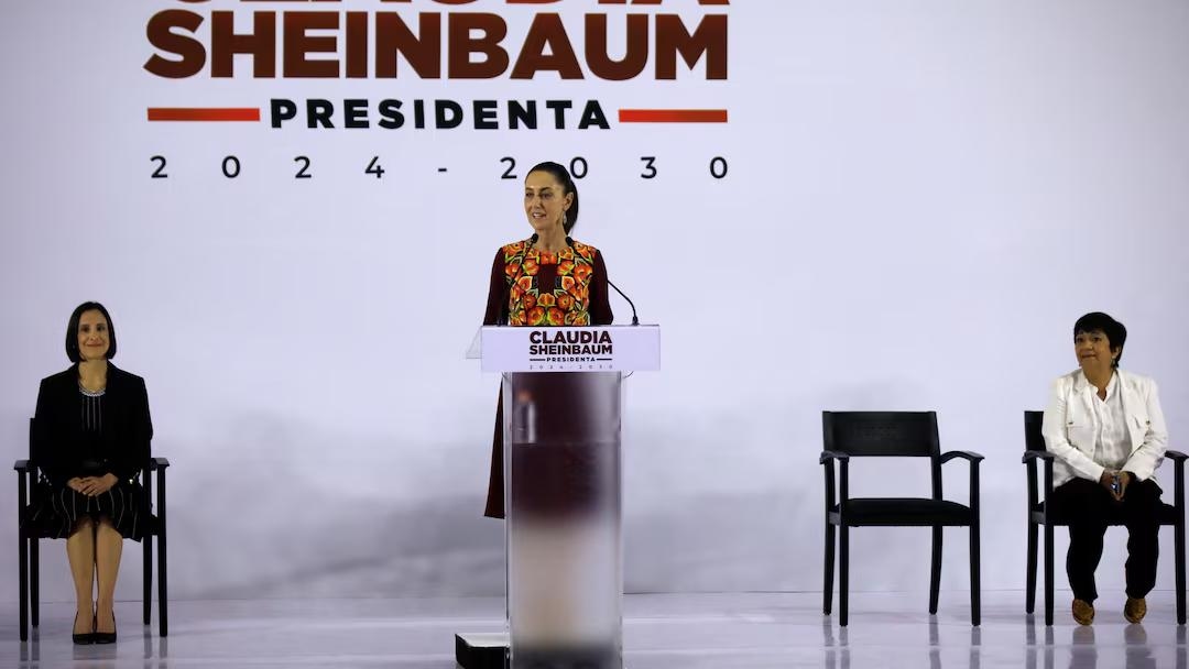 Mexico president-elect names energy, transportation ministers