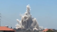 بالفيديو: غارة عنيفة على قناريت - صيدا